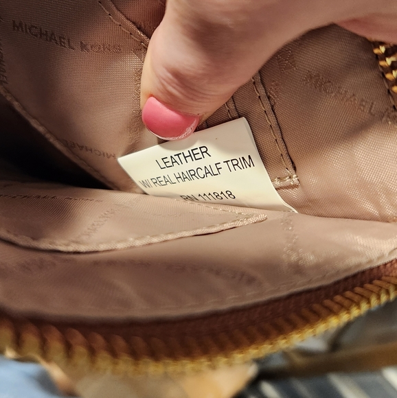 EUC Michael Kors Jet Set Travel Leather Clutch Wristlet - Picture 7 of 9